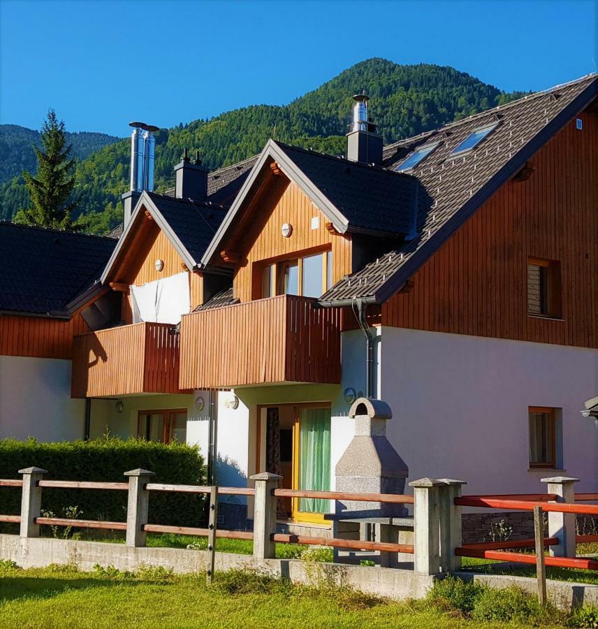 Mountain Peaks Apartment With Sauna กอซด์มาร์ทูลเย็ก ภายนอก รูปภาพ